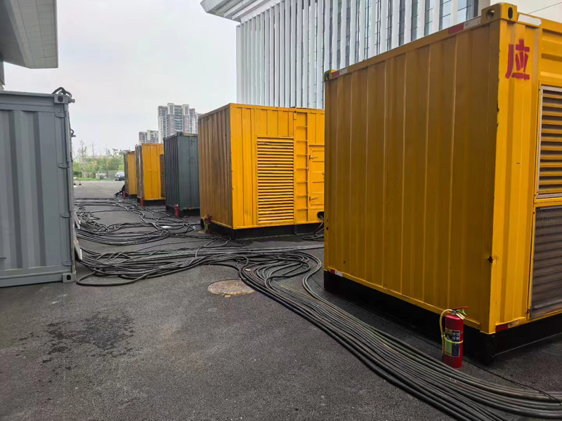 金山屯不同季节柴油发电机组保养有哪些注意事项?